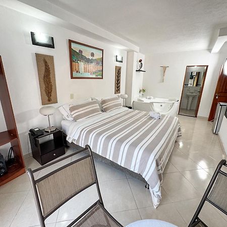 Hotel Puerto Bahia Сан-Хіль Екстер'єр фото